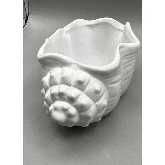 Votive Bay Candle Candy Dish Jewelry Ceramic 5 x 4 Ins.  Shell Design - Picture 3 of 4